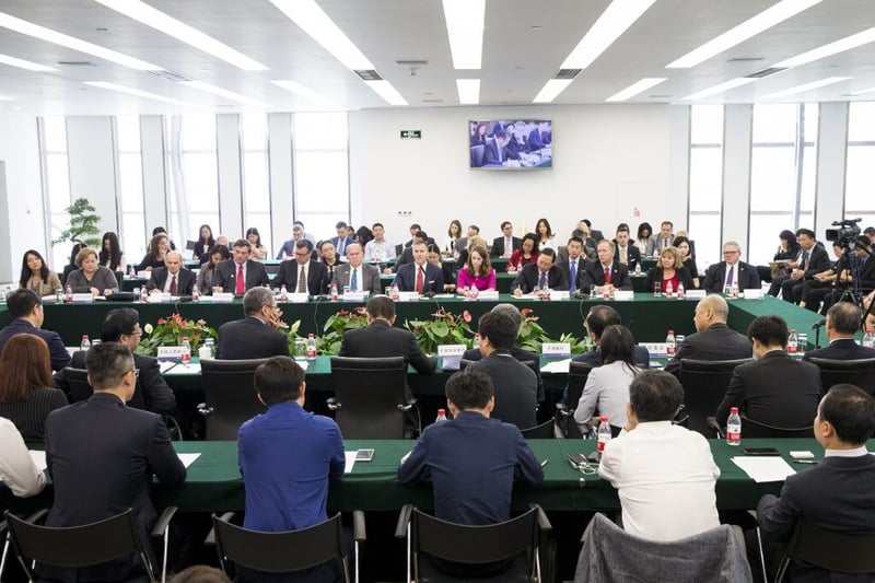 美国中国总商会助力阿拉斯加州、密苏里州州长中国行 推动中美省州经贸合作（一）北京篇 featured image