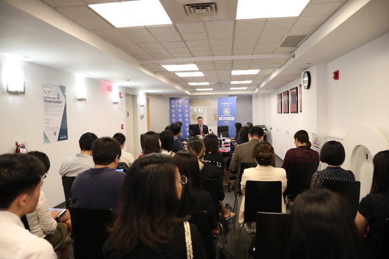 美国中国总商会举办“纪录片《美国工厂》交流座谈会” featured image